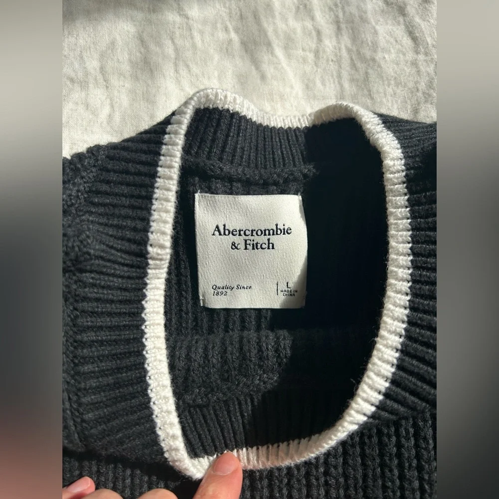 Abercrombie Sweater Tank - Picture 5 of 8